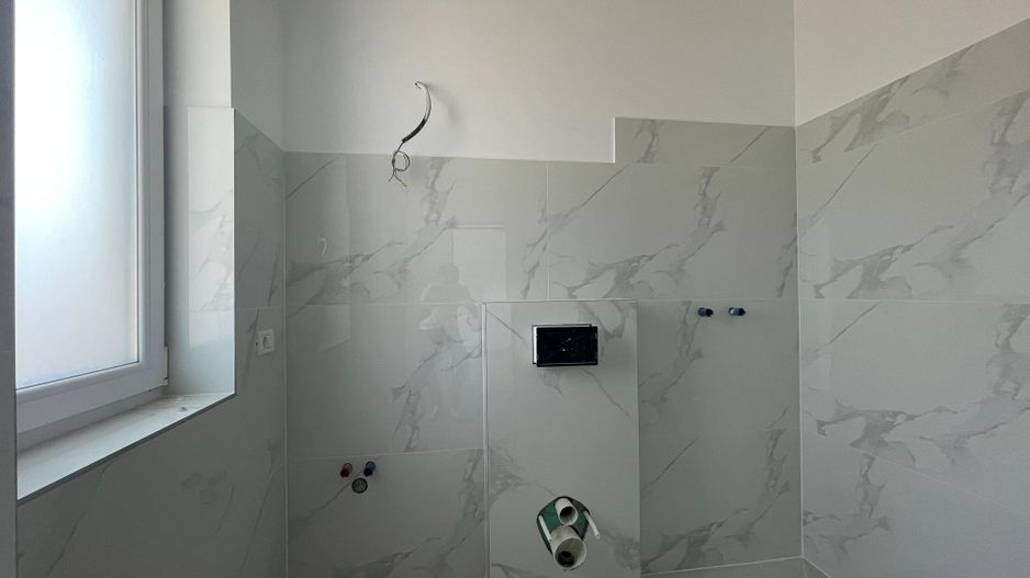 Duplex separat prin camera tehnica - 5 camere - Mosnita Noua - Poză 13