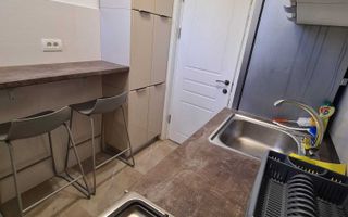De inchiriat apartament 3 camere in zona Primaverii - Poză 3