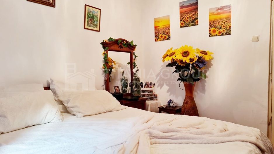 Apartament 3 camere, 2 bai, etj 1, zona Racadau, priveliste superba spre Tampa - Poză 2