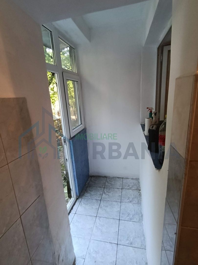 Garsonieră de vânzare la parter, zona Gara Nicolina, Iași - Poză 4