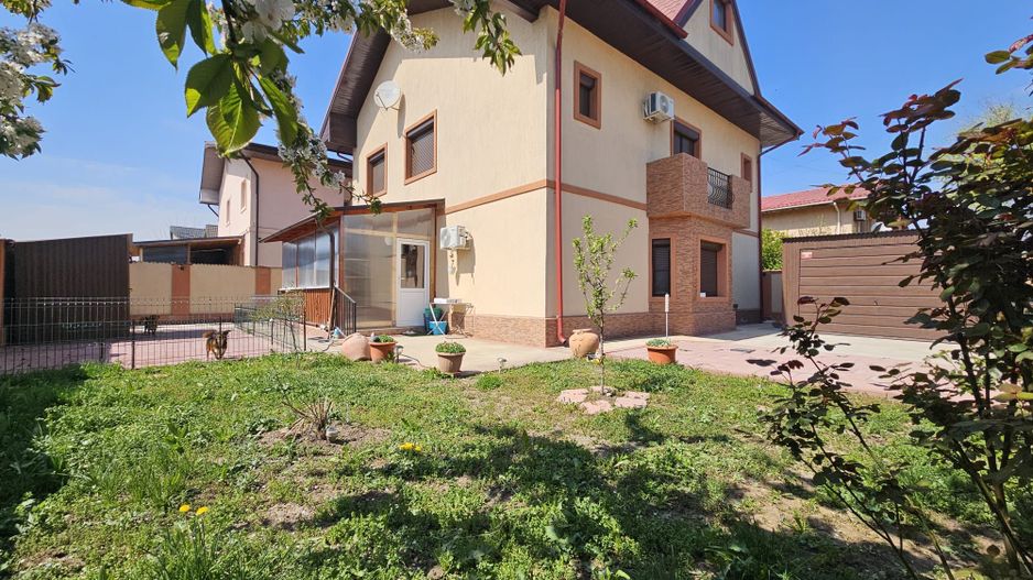 Casă P+1+P de vânzare – Măgurele, Str. Lotusului, deschidere 2 strazi - Poză 1