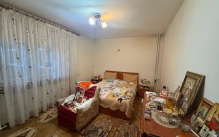 3 semidecomandate,  etaj 1, zona Supeco - 100 000 Euro - Poză 4