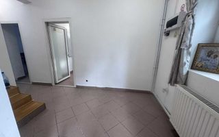 DE INCHIRIAT VILA 6 CAMERE | CURTE PROPRIE | 3 INTRARI SEPARATE | COTROCENI - Poză 4