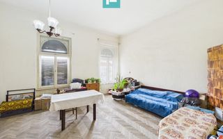 Apartament la casă, 3 camere - P-ța Catedralei - Poză 2
