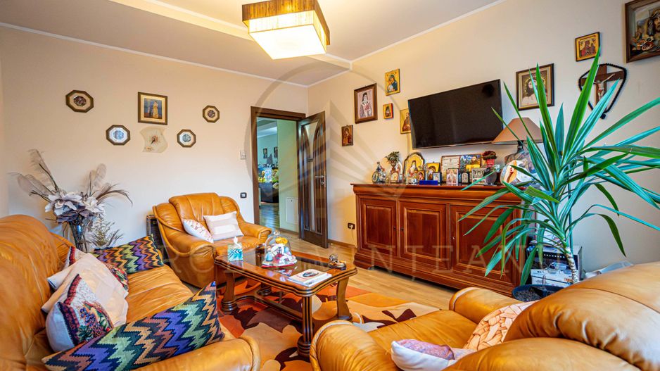 DACIA - Vila D+P+1E+M, teren 780 mp, deschidere 24 ml. - Poză 17