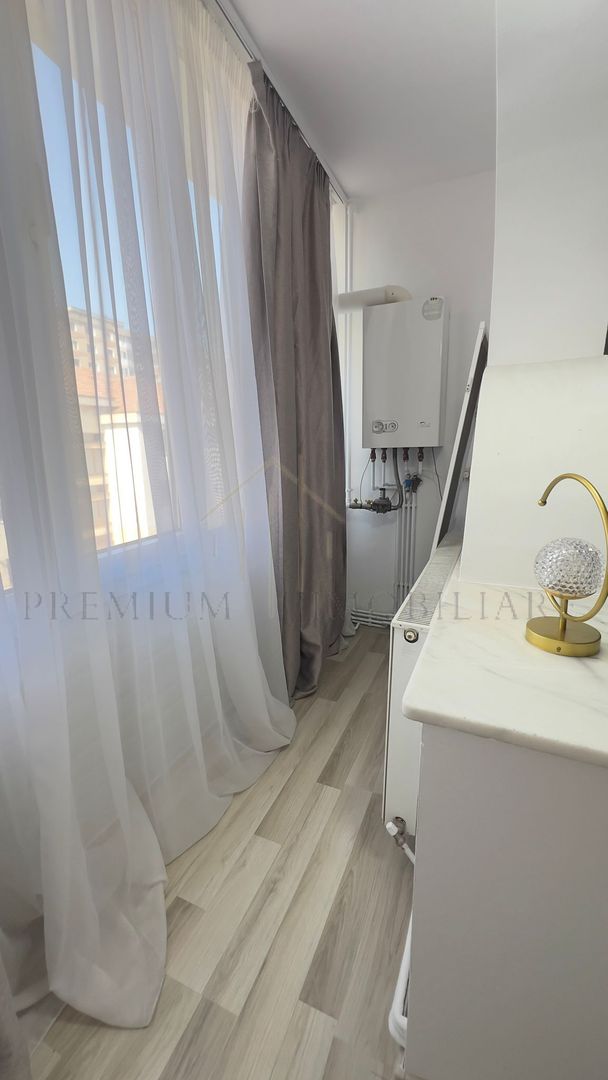 Garsoniera confort 1 - Zona de sus - Bloc nou - Poză 4