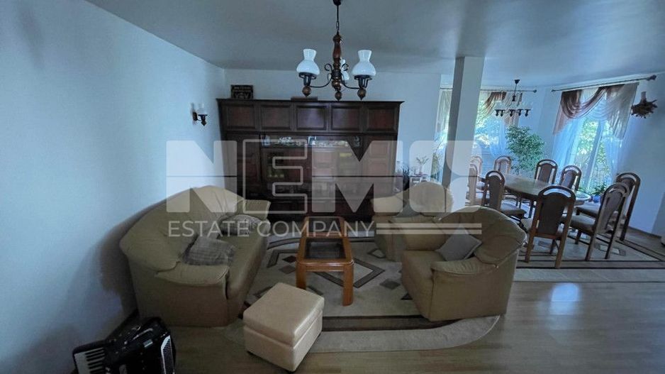 Casă cu etaj |teren generos| garaj dublu și seră | Oportunitate unică! - Poză 8