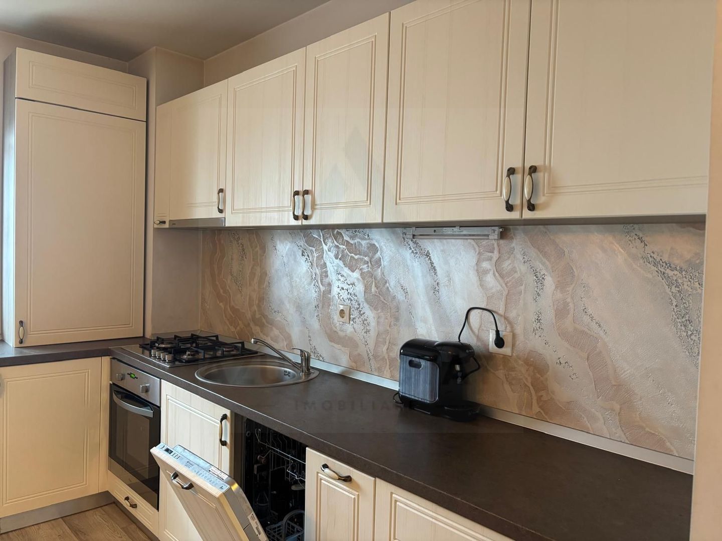 Apartament 2 camere modern zona Mall Șelimbăr - Poză 7