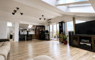 VANZARE 3 CAMERE  DECOMANDAT