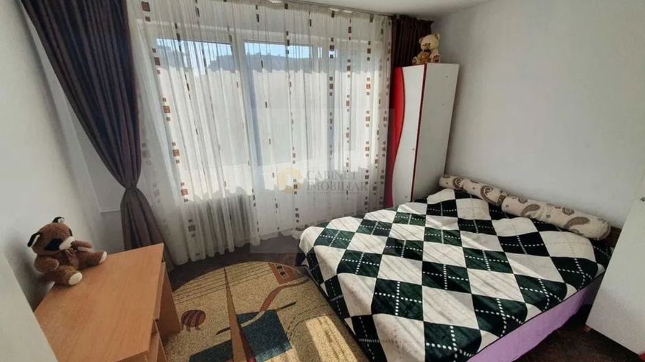 2 camere Sala Palatului - Poză 3