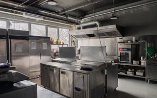 Spațiu comercial cu curte proprie zona de Nord-Metrou Pipera - Poză 14