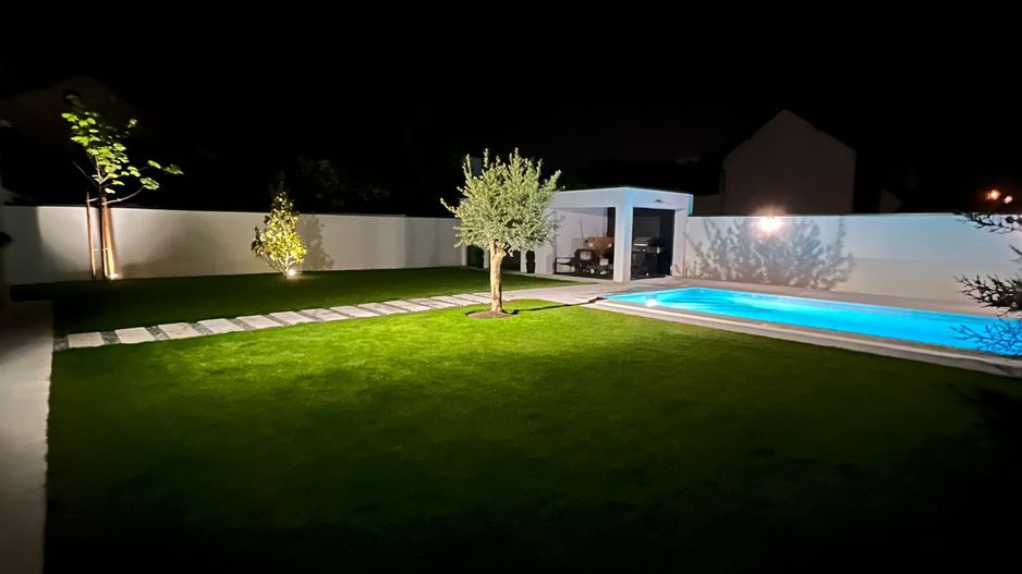 Locuinta individuala exclusivista cu piscina - Dumbravita - Poză 36