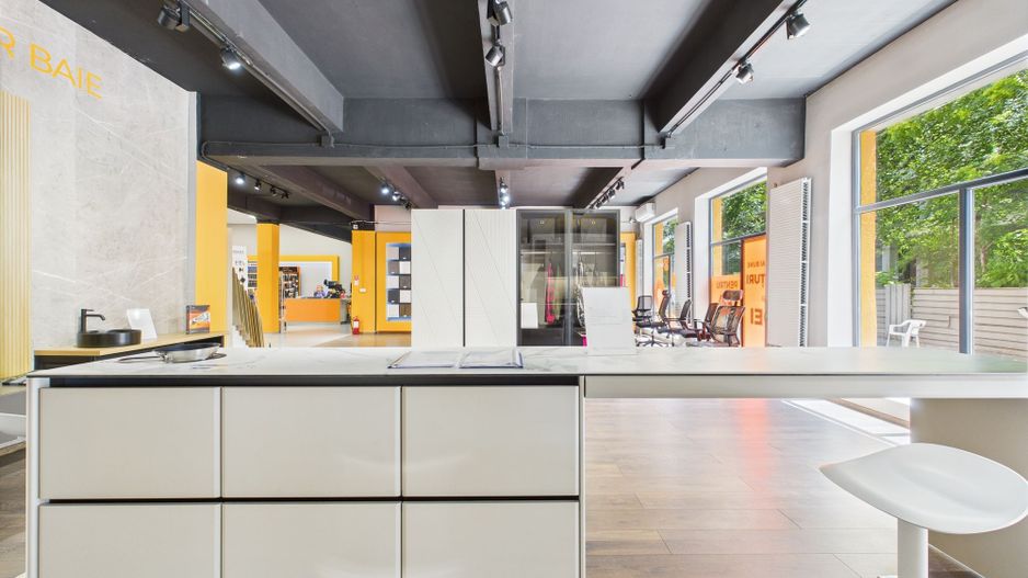 Spațiu comercial/ hală– Bulevardul Ghencea, potențial dezvoltare P+10 - Poză 3