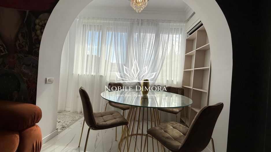 Apartament de lux - Ultracentral - 2 camere - parcare privata - Poză 4