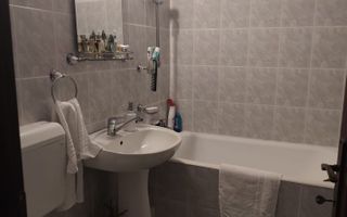 BRASADAS vinde ap 2 cam etaj 4/4 Micro 17. - Poză 4