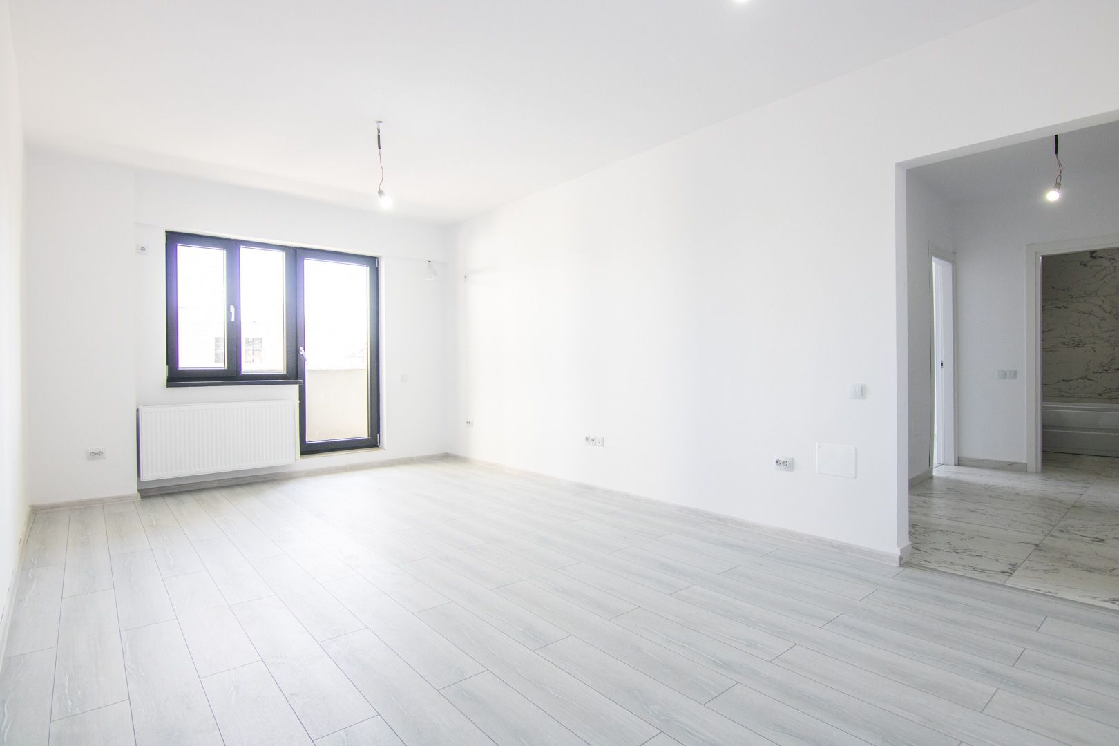 Apartament de 2 camere, 56 mp, bucatarie inchisa, BLOC NOU- Str Preciziei - Poză 2