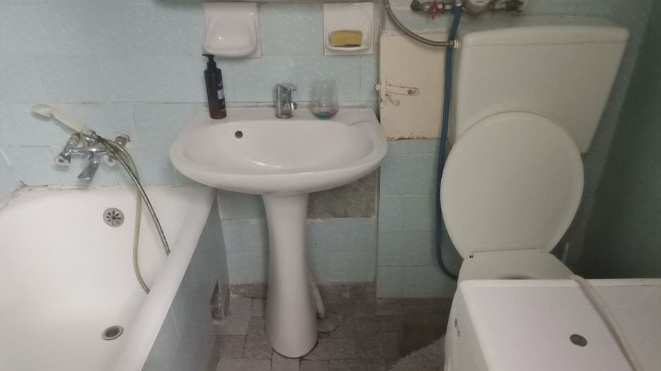 Inchiriere apartament 3 camere, Trivale - Poză 6