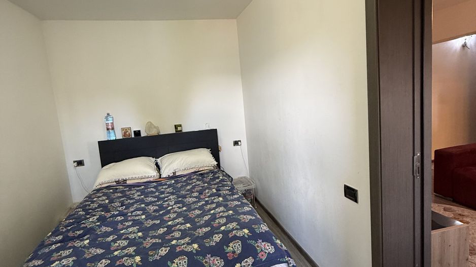 Ap 2 camere renovat - mobilat și utilat complet - Poză 6