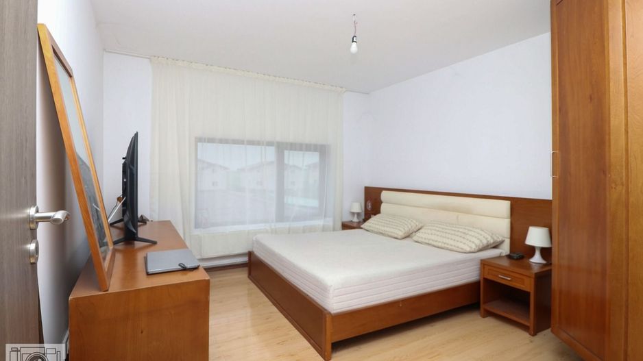 Soluție Locativă pentru Firme: Vilă cu Capacitate Mare în Ciorogarla - Poză 16