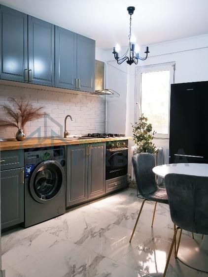 Apartament de inchiriat  PAlas - Cantemir - Podul Ros - lux !!! - Poză 4