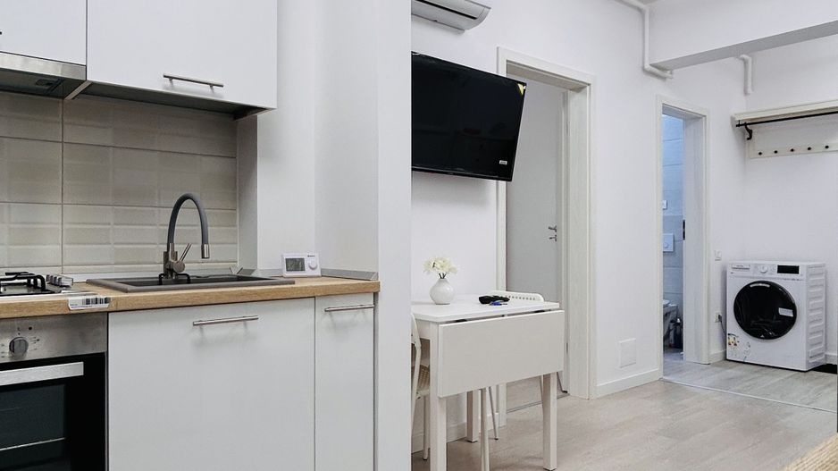 Apartament 2 camere tip studio, loc parcare subteran, prima inchiriere - Poză 18