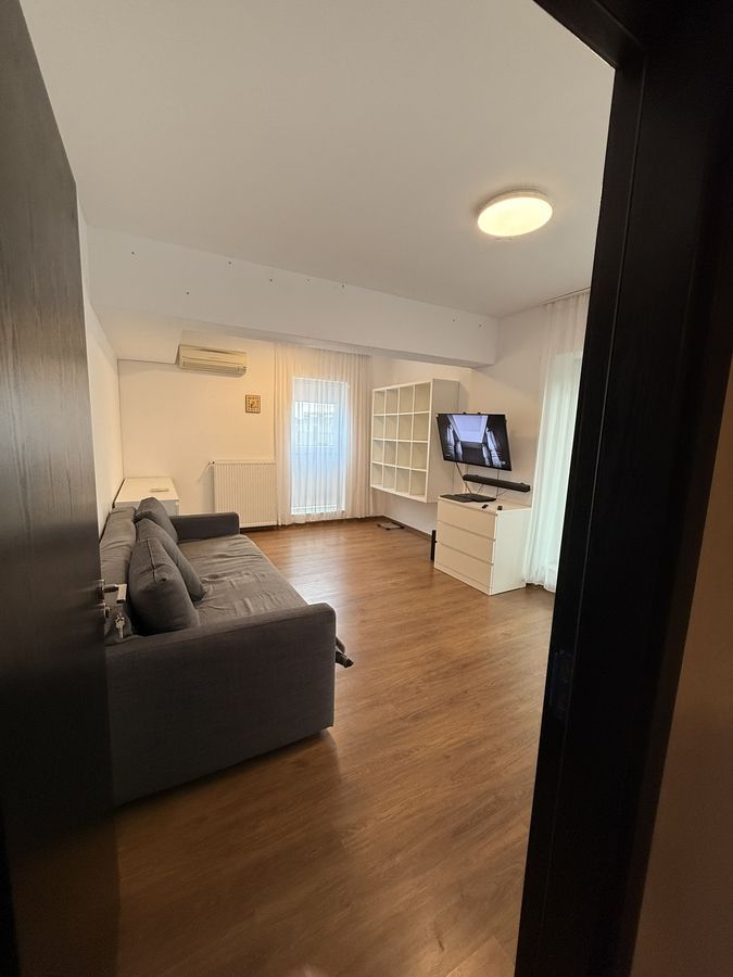 Apartament 2 camere lux, bloc nou, terasă 20 mp, centrală proprie, preț excelent - Poză 18