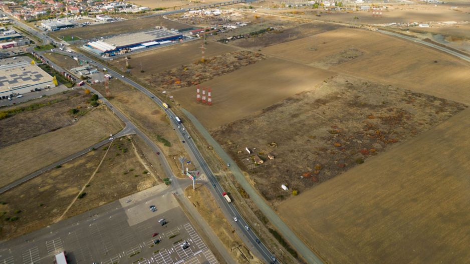 Teren de 55.340 mp, vis-a-vis de Jumbo, Arad - Poză 14