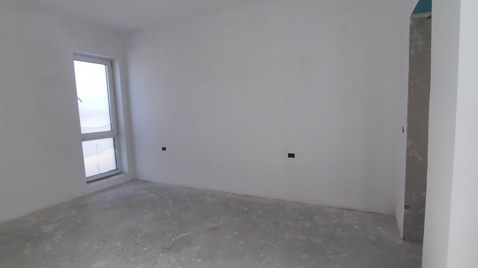Duplex parter cu 4 camere - zona CORA - Poză 8