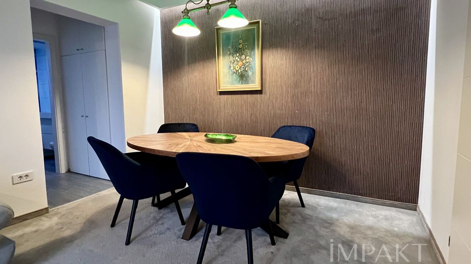 Apartament Modern,  Recent Renovat in Centrul Orasului! - Poză 2