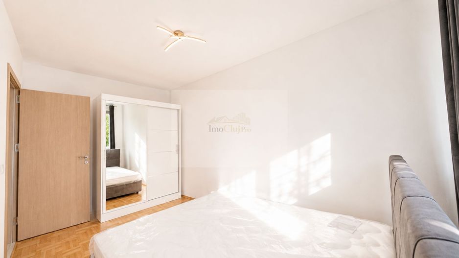 Apartament 4 camere decomandate-etaj 3/10– Cartier Manastur- zona Big - Poză 8