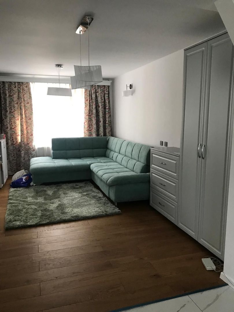 Apartament 3 camere decomandat, garaj si boxa proprietate - Poză 2