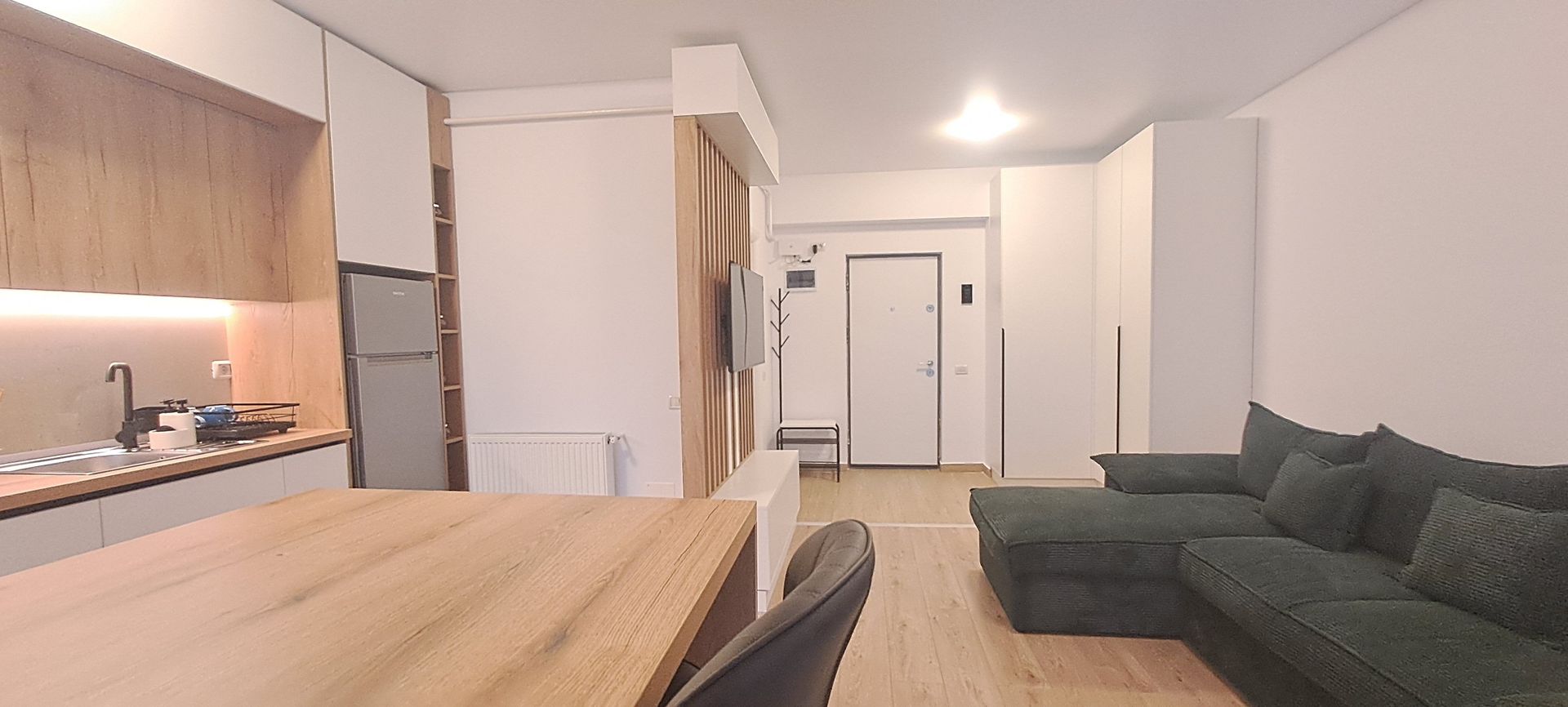 Garsoniera Central Address | Parcare subterana | TOTUL NOU - Poză 4