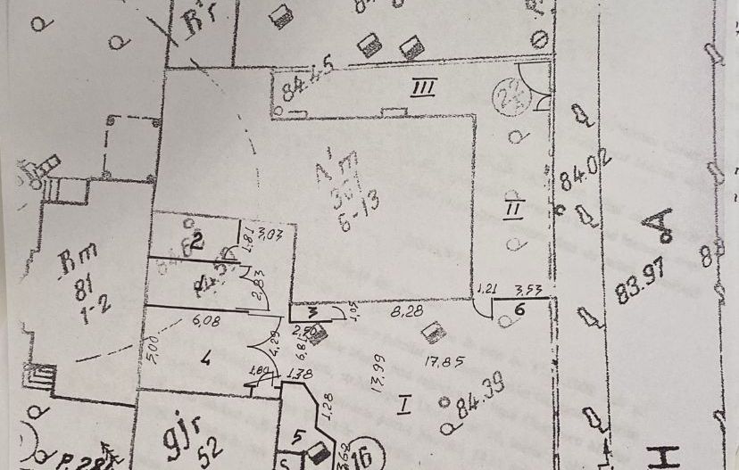 De vanzare teren + imobil locuibil 5 Camere Parcul Carol - Poză 1