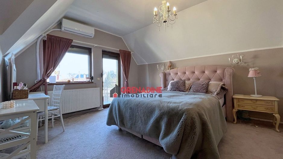 Casa deosebita 4 Camere P+M - zona Sanpetru - Comision 0% - Poză 3