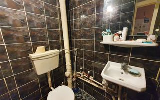 Apartament 3 camere, decomandat, 2 bai, zona Kaufland - Poză 10