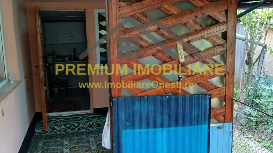 Casă 5 camere, 137 mp utili, 960 mp teren, 10 km de Onești - Poză 9