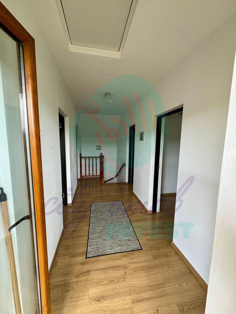 Oază de liniște și confort la poalele pădurii – Casa ta de vis! - Poză 12