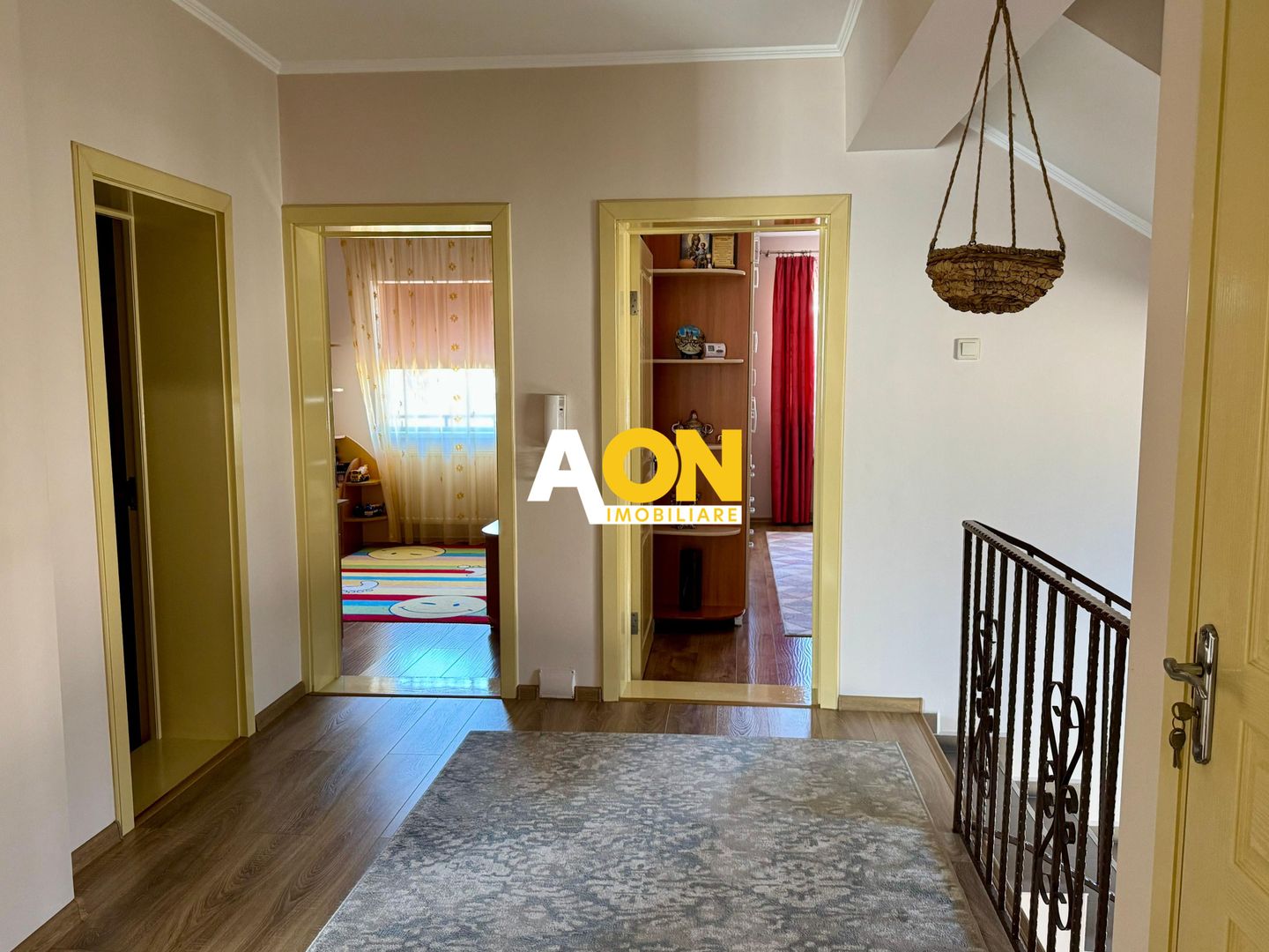 Casa De Inchiriat Pretabila Pentru Birouri, 6 Camere, Zona Centru - Poză 9