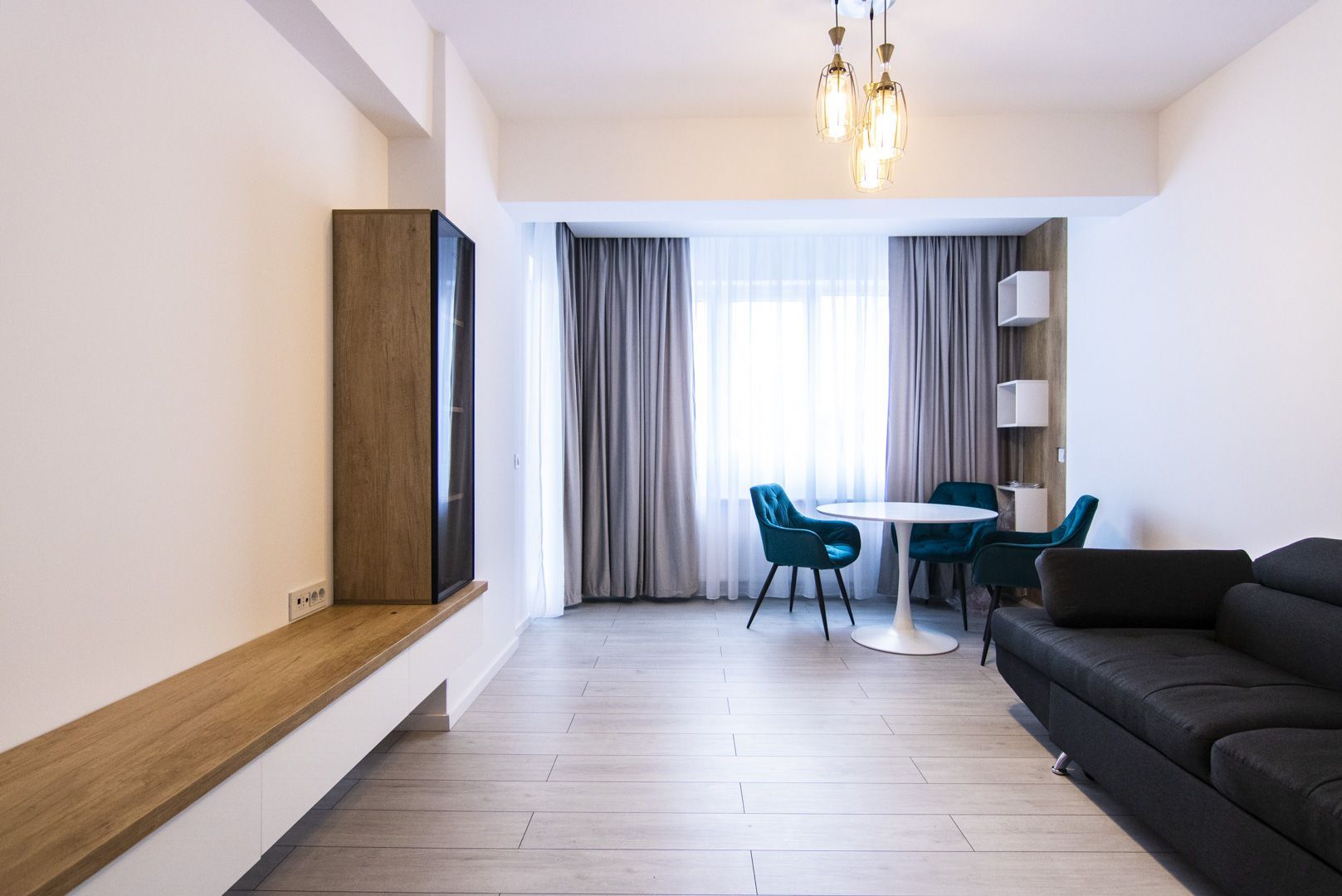 PRIMA INCHIRIERE, 2 camere, 57 m,mobilat +utilat, disponibil, METROU V.IALOMITEI - Poză 1