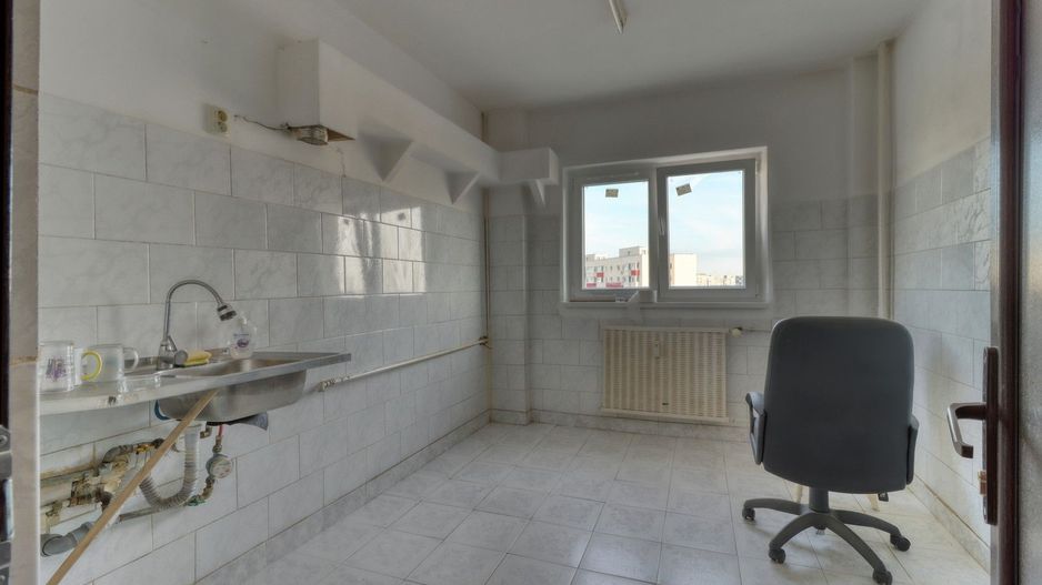 BERCENI - Apartament 4 camere- 82 Mp- comision 0% - Poză 8