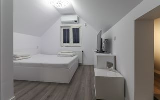 Casa insiruita cu finisaje de lux in cartierul Europa - Poză 18