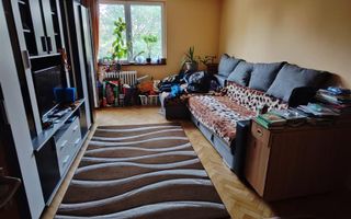 Vanzare Apartament 3 Camere Metrou Costin Georgian - Poză 1