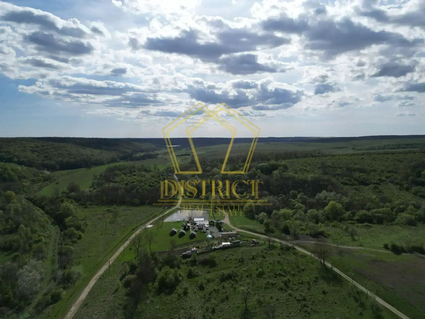 Casa de vacanta cu teren si padure de 3.8ha | Nadas | Herneacova - Poză 11