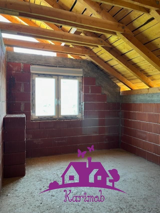 Casa in localitatea Osorhei - Poză 18