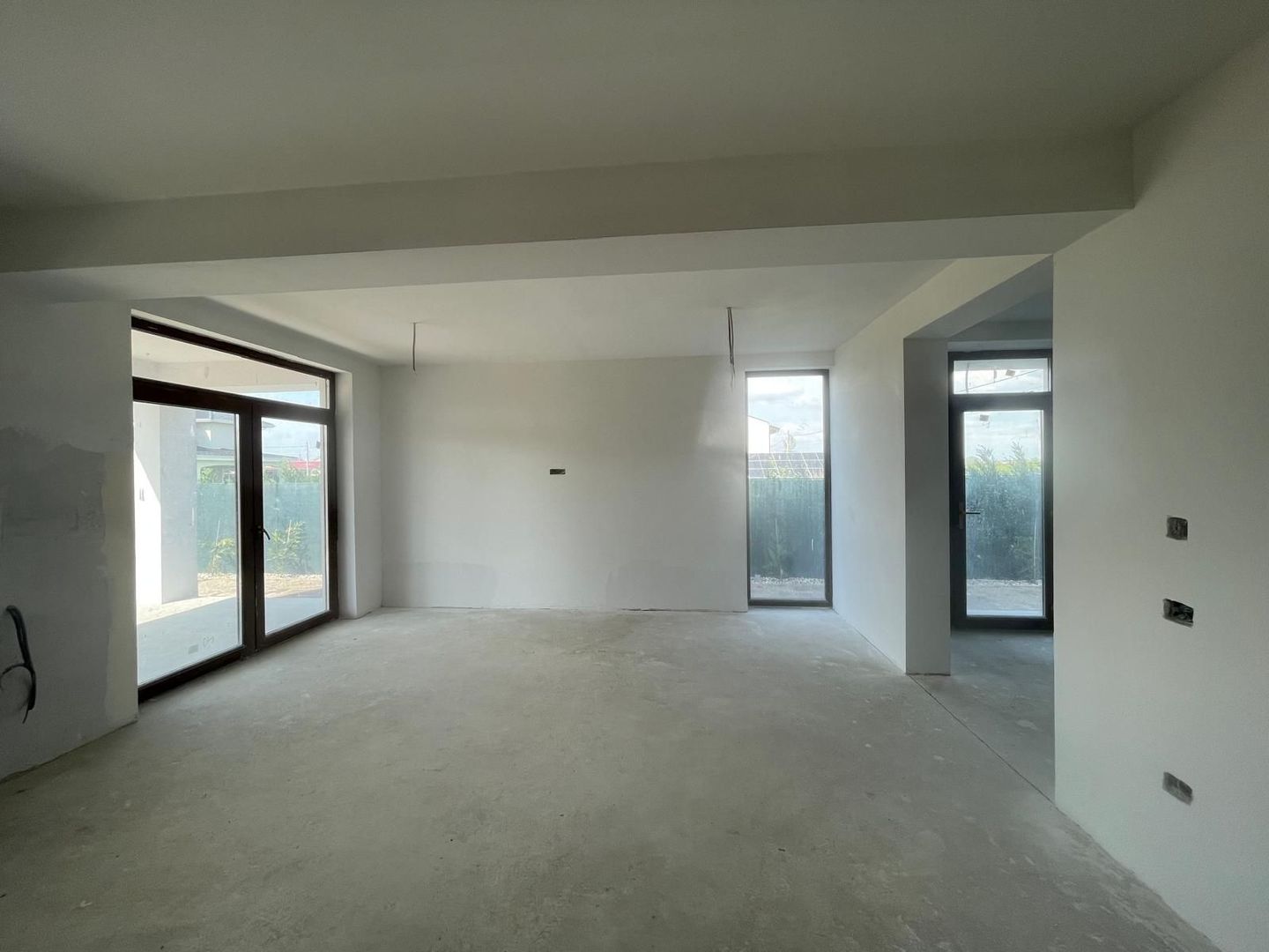 Duplex 122mp utili-390mp teren - Mosnita Noua - Poză 2