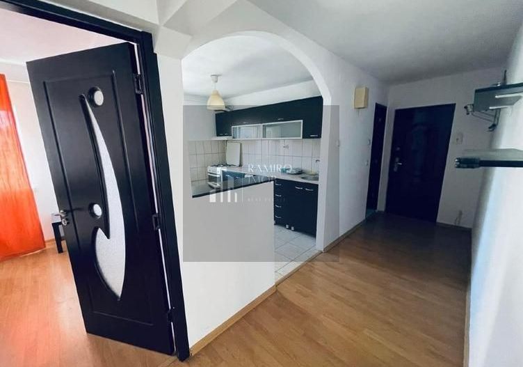 2 camere decomandat 55mp Metrou Sun Plaza - Poză 1