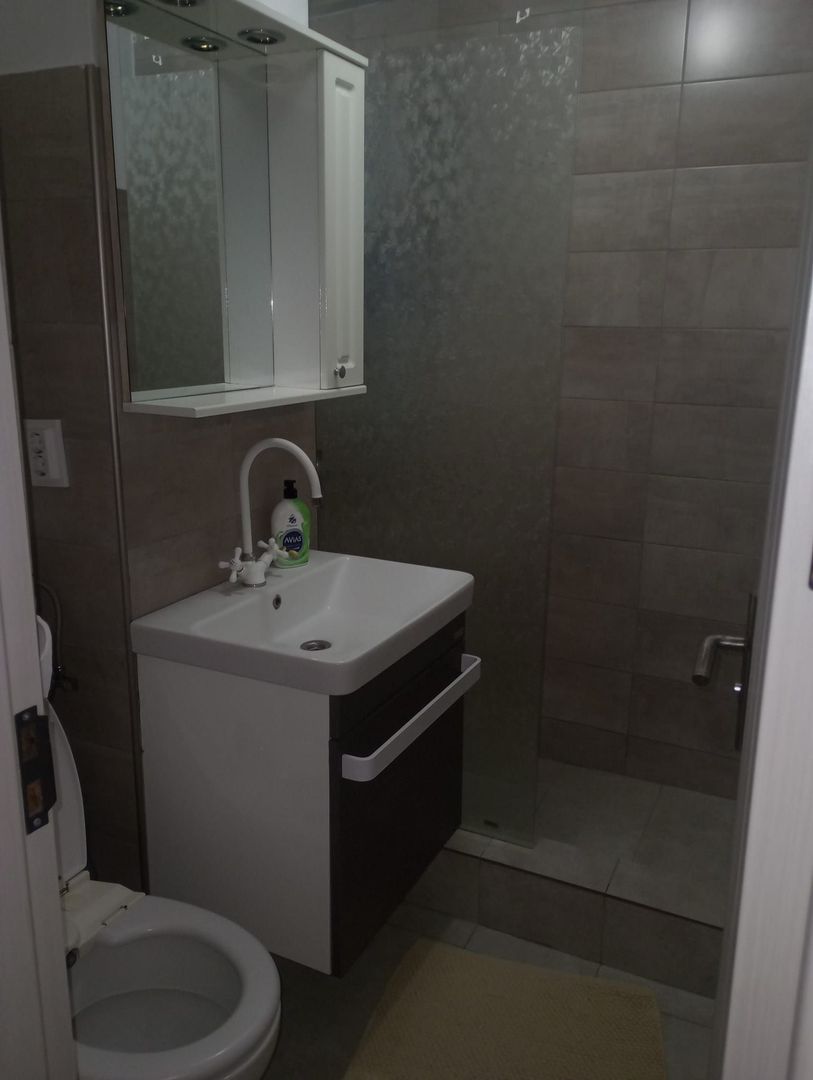 Inchiriez apartament 2 camere. - Poză 6