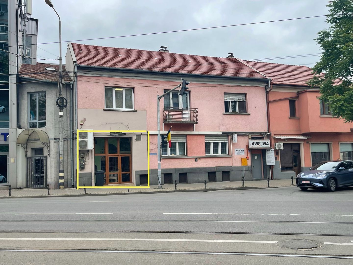 Spațiu comercial de închiriat – Str. Magheru, zonă cu trafic intens - Poză 2