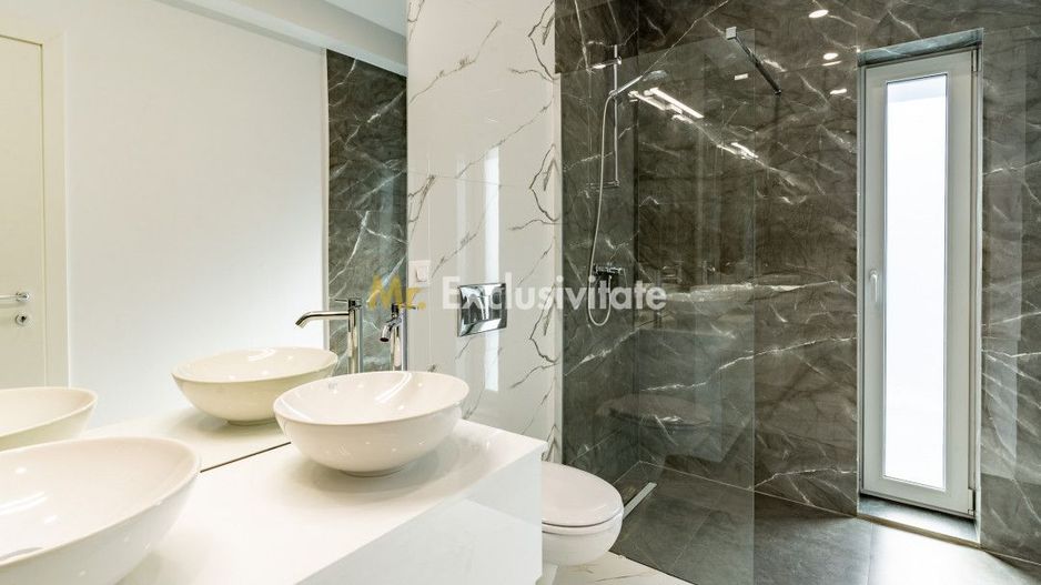 Vila Otopeni central, 222 mp cu gradina - Poză 13