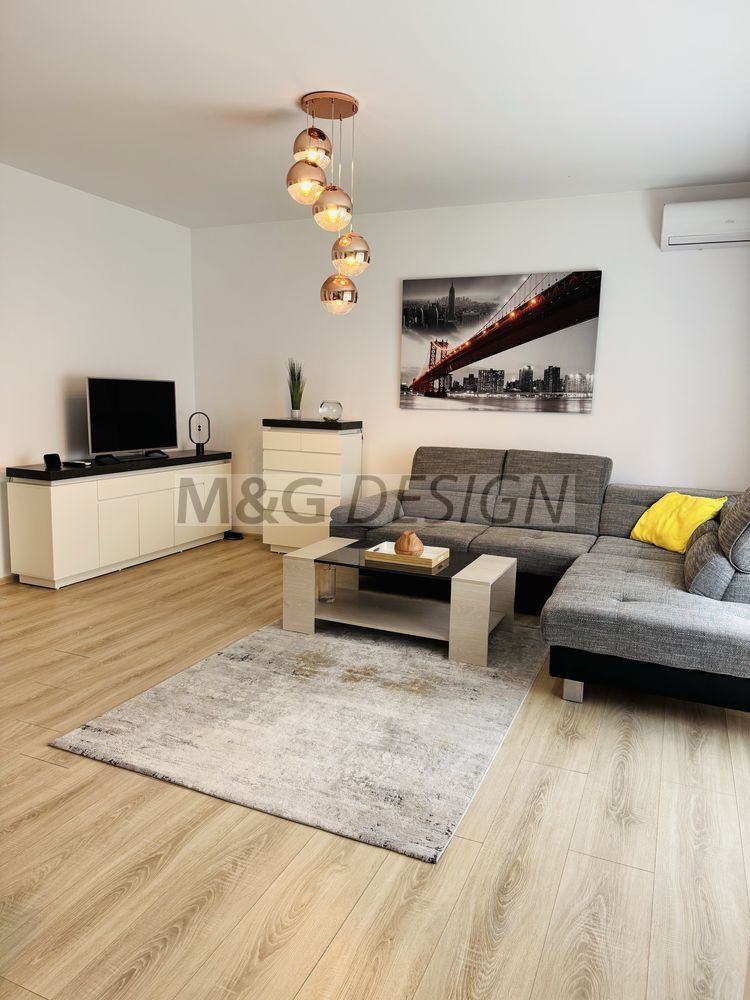Apartament 3 camere Dumbravita parter cu gradina - Poză 1